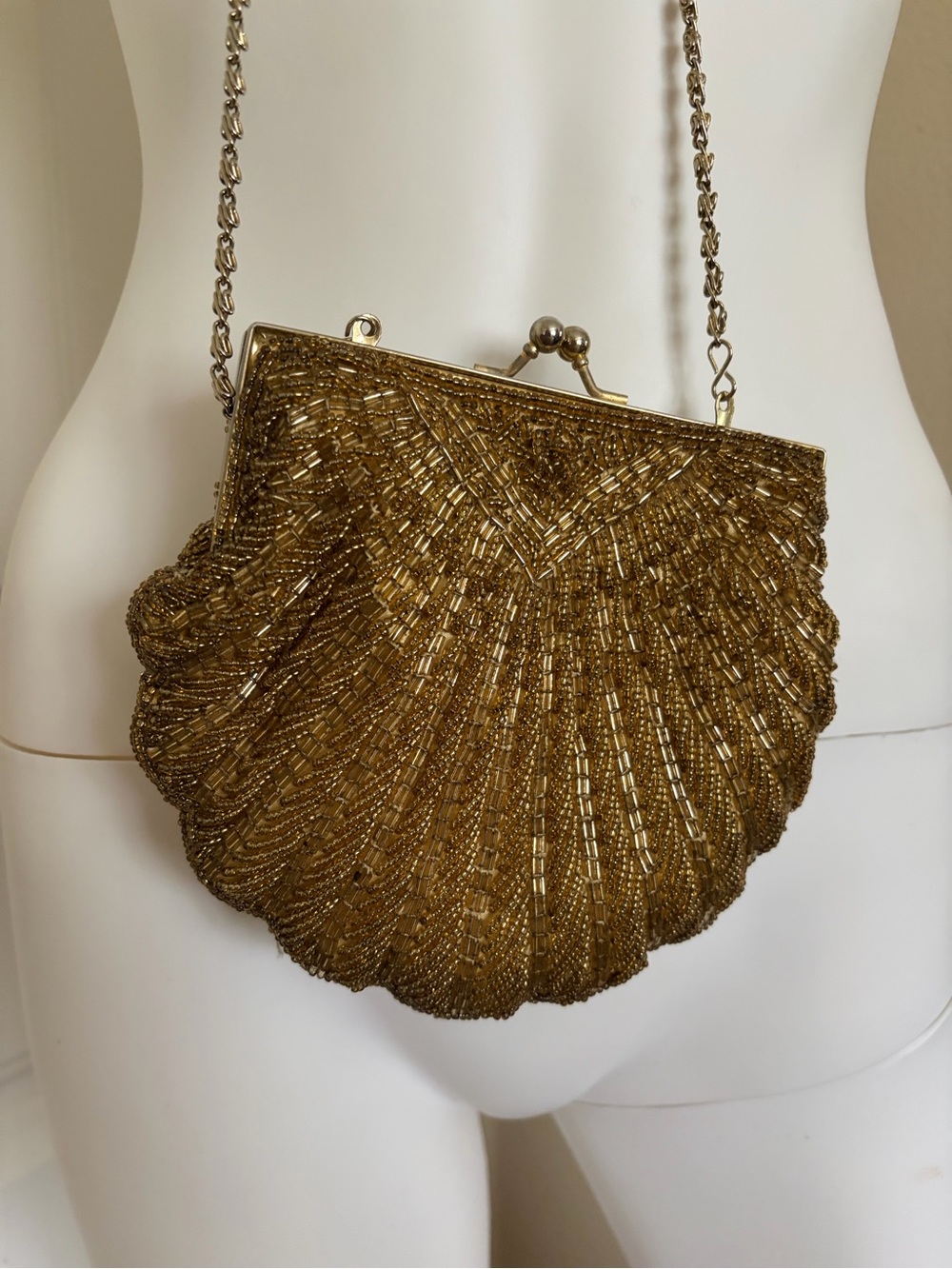 RARE Vintage Antique Gold Beaded Shimmery Mermaid Seashell Purse